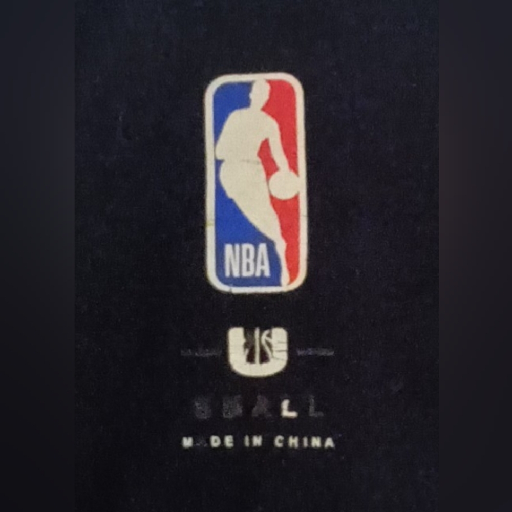 𝑵𝑩𝑨🏀𝑷𝒉𝒊𝒍𝒂𝒅𝒆𝒍𝒑𝒉𝒊𝒂 𝟕𝟔𝒆𝒓𝒔 𝑪𝒓𝒐𝒑 𝑻𝒐𝒑 - Picture 7 of 11